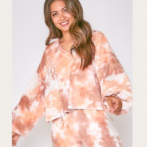 White/peach & Brown Tie Dye V-Neck Crop Top - Picture 1 of 13